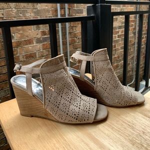 Carlos by Carlos Santana Gabrielle Wedge Sandals